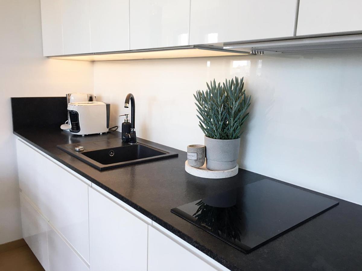 Green Apartment Gdańsk z GARAŻEM Buitenkant foto